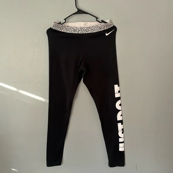 Nike leggings - Picture 3 of 6